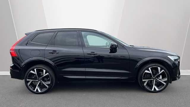 Used Volvo XC60 Ultra 247 HP (181 kW) 2025 Black SUV