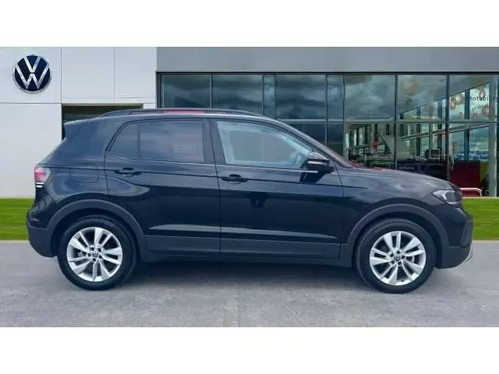 Second-hand VW T-Cross Match 115 CP (84 kW) 2025 Negru SUV