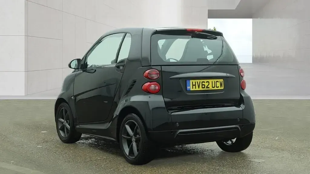 Used Smart ForTwo Coupé Pulse 45 HP (33 kW) 2012 Black Coupe