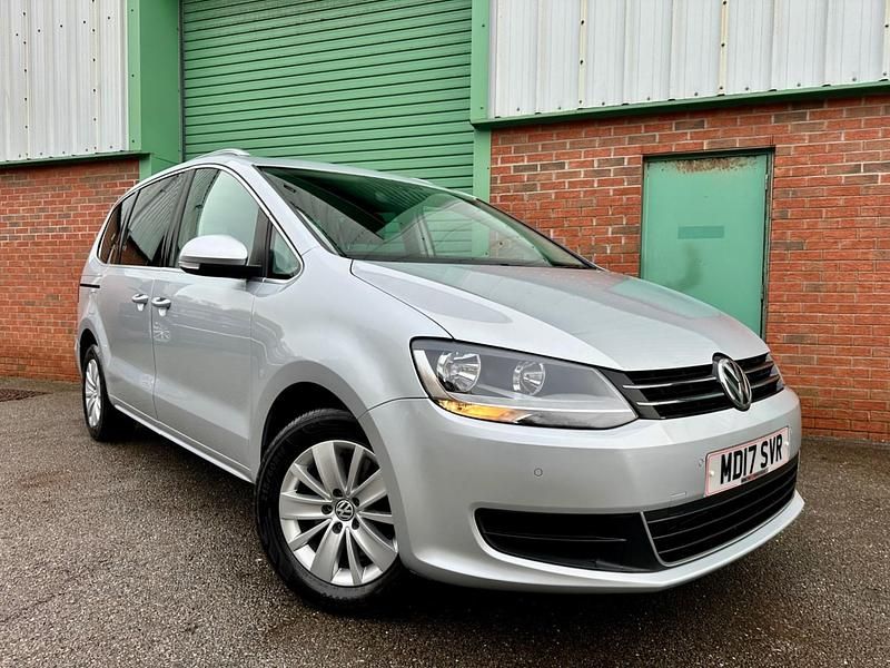 Used VW Sharan SE 150 HP (110 kW) 2017 Silver MPV
