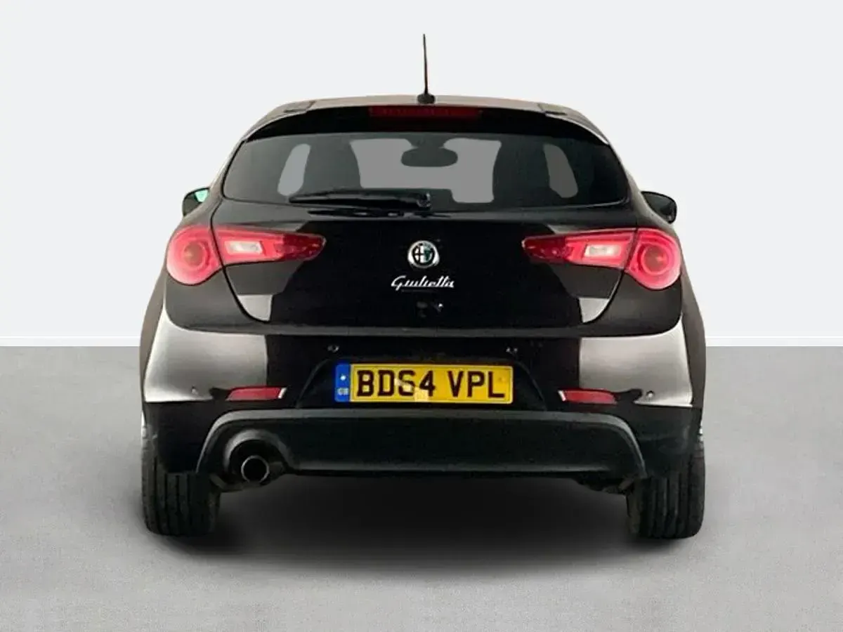 Used Alfa Romeo Giulietta Quadrifoglio Verde 170 HP (125 kW) 2014 Black Hatchback