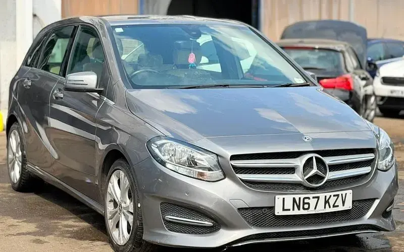 Used Mercedes B200 Executive 156 HP (114 kW) 2017 Hatchback