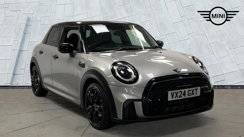 Used Mini Cooper Hatch 134 HP (98 kW) 2024 Silver Hatchback