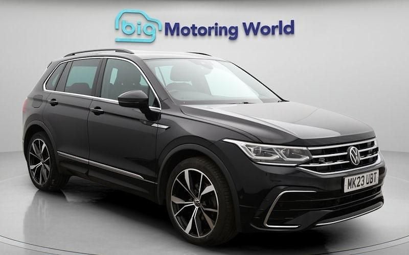 Used VW Tiguan R-line 150 HP (110 kW) 2023 Black SUV