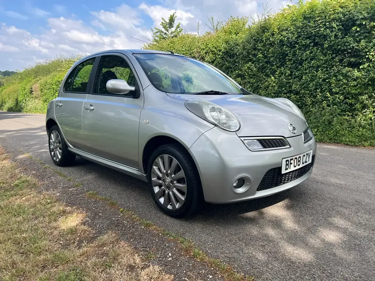 Used Nissan Micra Tekna 88 HP (64 kW) 2008 Silver Hatchback