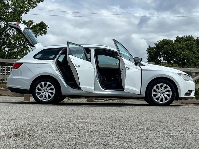 Used Seat Leon SE 2014 White Estate