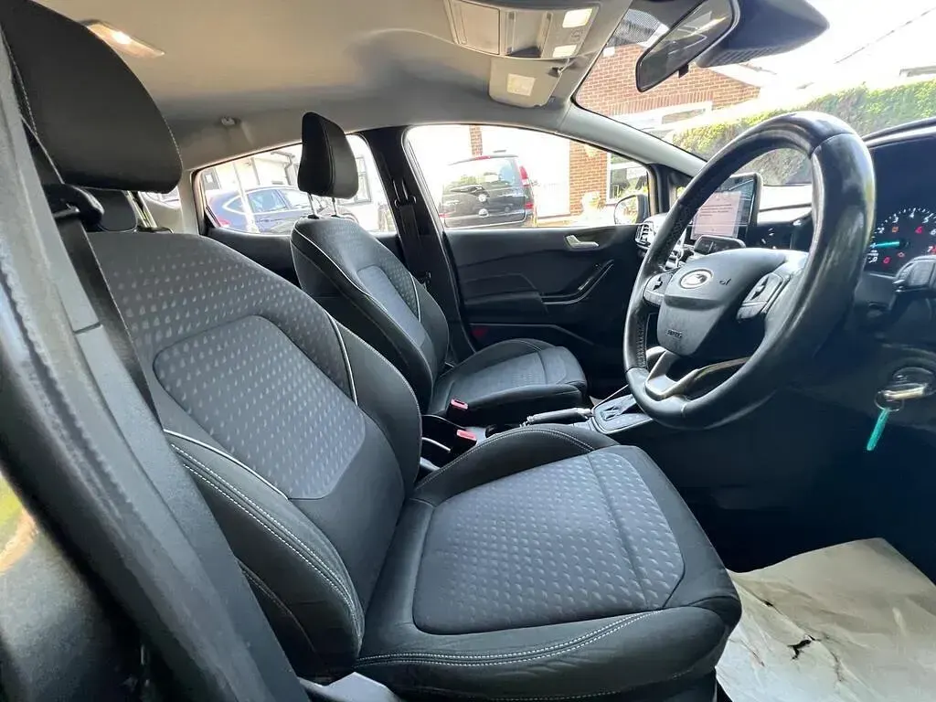 Used Ford Fiesta Zetec 2018 Grey Hatchback