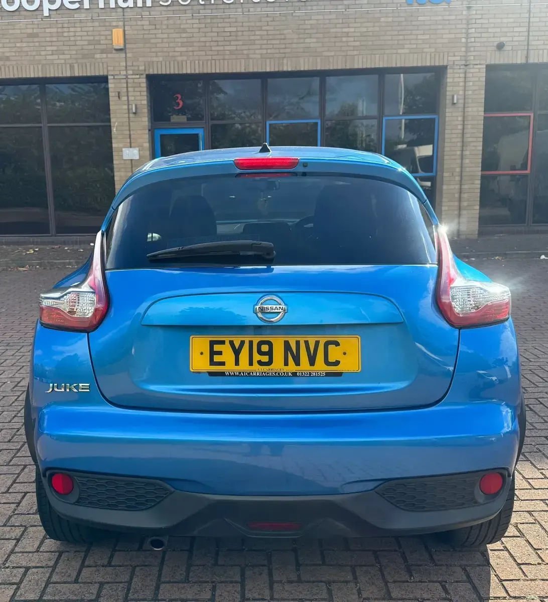 Used Nissan Juke Tekna 112 HP (82 kW) 2019 Blue SUV