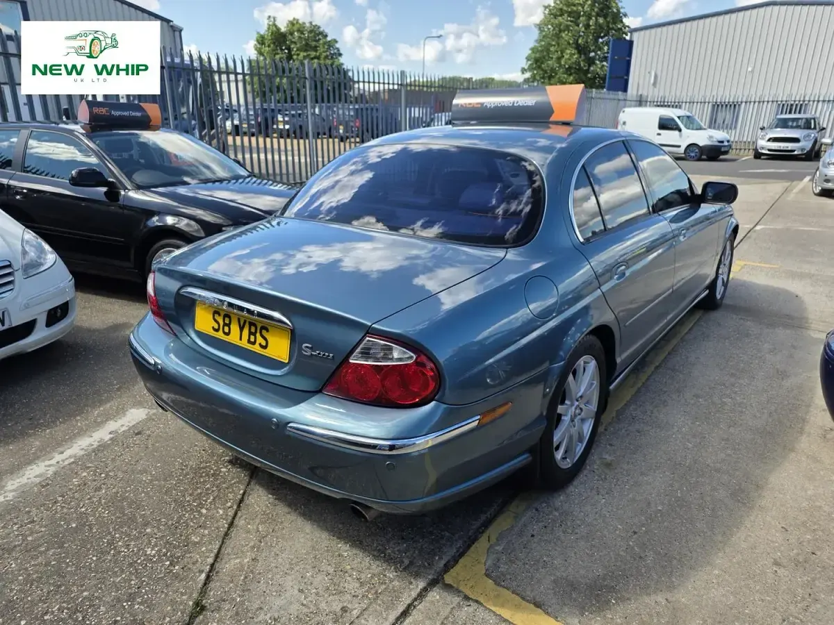 Used Jaguar S-Type SE 238 HP (175 kW) 2000 Blue Sedan