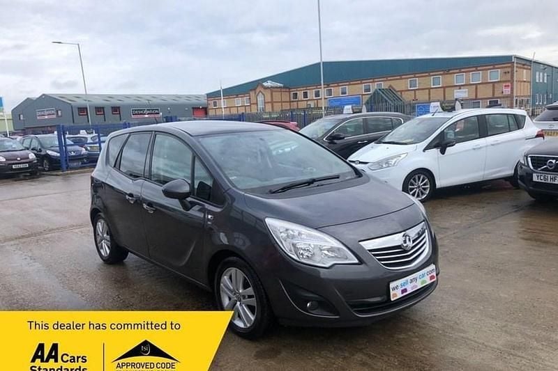 Grey Used 2011 Vauxhall Meriva MPV | £1,957 (Good price) - Image 1/1