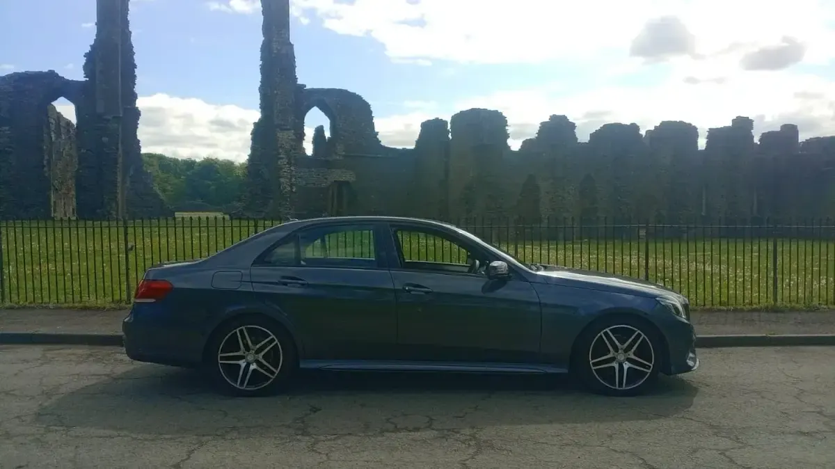 Gebraucht Mercedes E220 AMG 2015 Grau Limousine