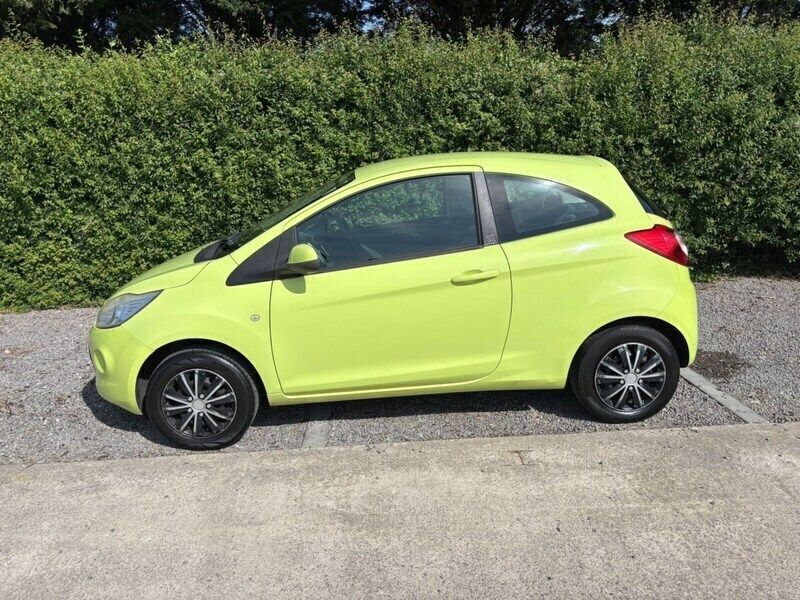 Green Used 2010 Ford Ka Style Hatchback | £1,495 (Fair price) - Image 1/4
