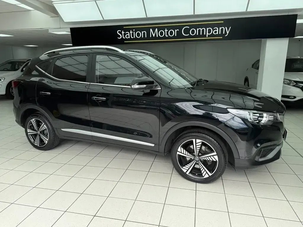Usado MG ZS Exclusive 105 kW (143 CV) 2021 Negro SUV