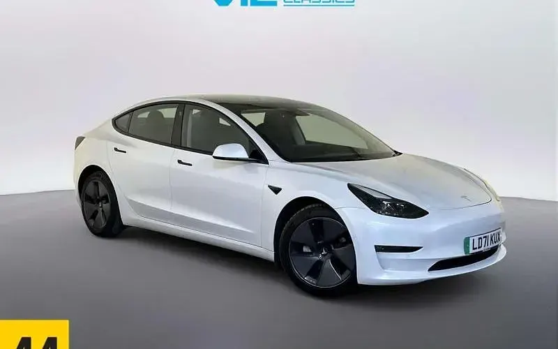 Used Tesla Model 3 Long Range AWD 258 kW (351 HP) 2023 Sedan