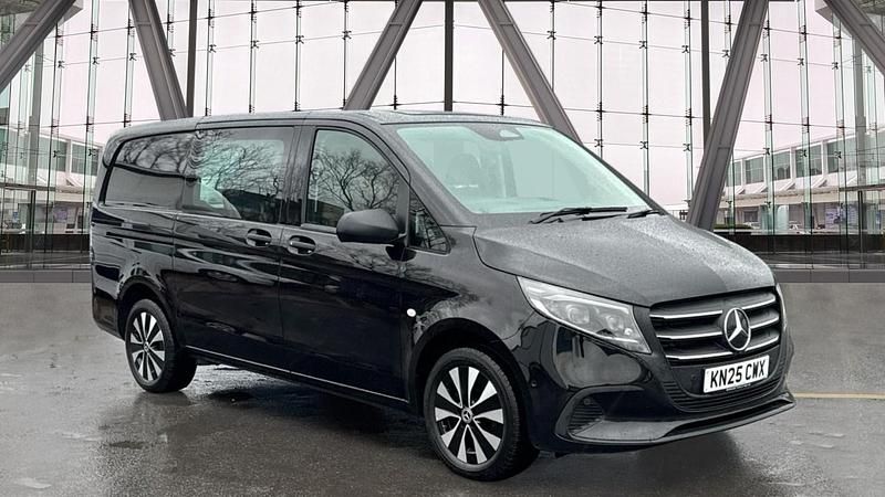 Used Mercedes Vito 190 HP (139 kW) 2025 Black Van
