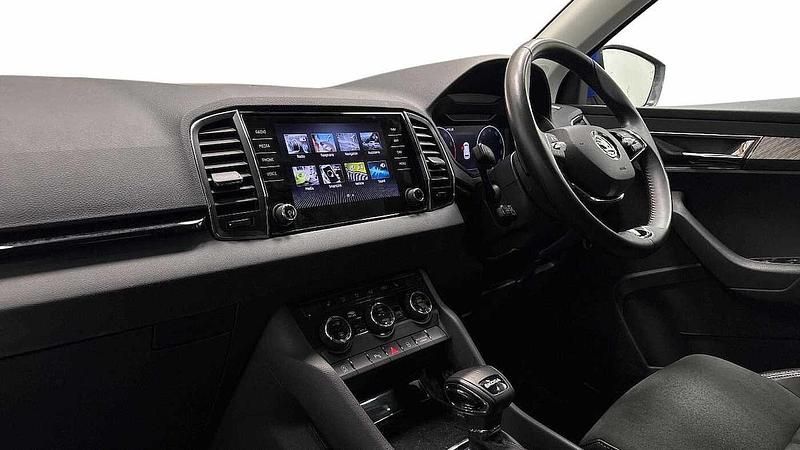 Used Skoda Karoq SE L 150 HP (110 kW) 2022 Energy blue SUV