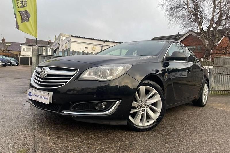 Used Vauxhall Insignia Elite 140 HP (102 kW) 2014 Black Hatchback
