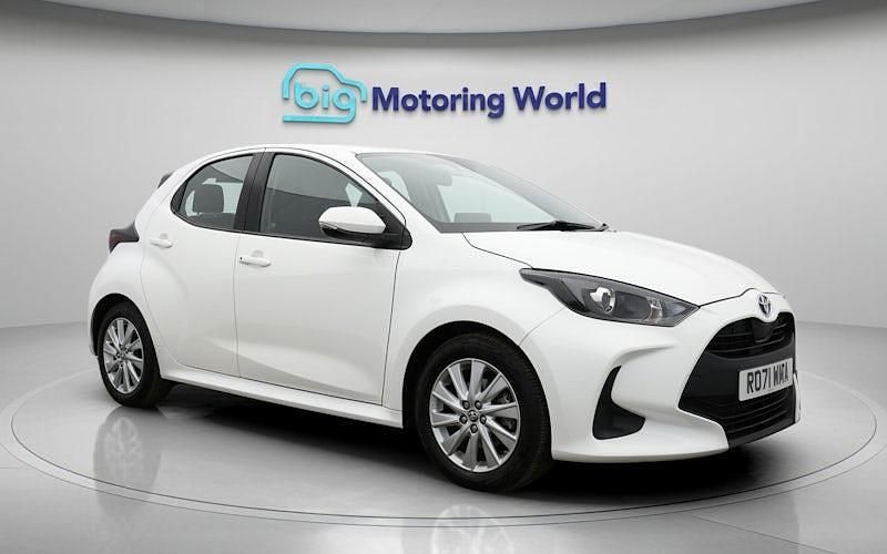Used Toyota Yaris Hybrid 116 HP (85 kW) 2026 Hatchback