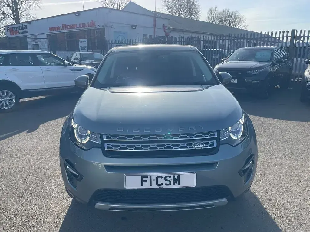 Used Land Rover Discovery 4 HSE 180 HP (132 kW) 2015 Grey SUV