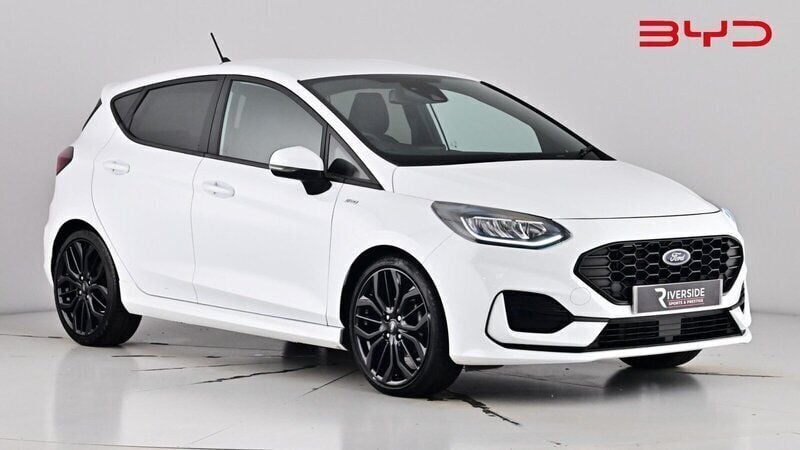 Polar white Used 2023 Ford Fiesta ST-Line X Hatchback | £15,199 (Fair price) - Image 1/4