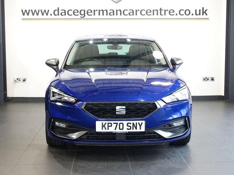 Used Seat Leon FR 110 HP (80 kW) 2020 Blue Hatchback