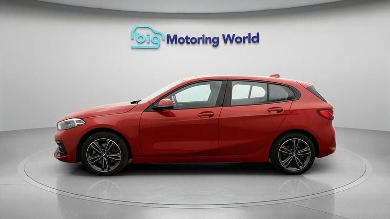 Used BMW 118 Sport Line 2021 Red Hatchback