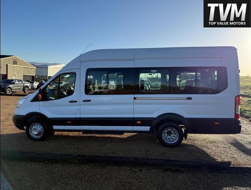 Used Ford Transit 125 HP (91 kW) 2014 White Sedan