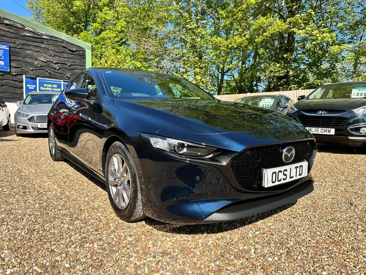 Begagnad Mazda 3 2019 Blå Halvkombi