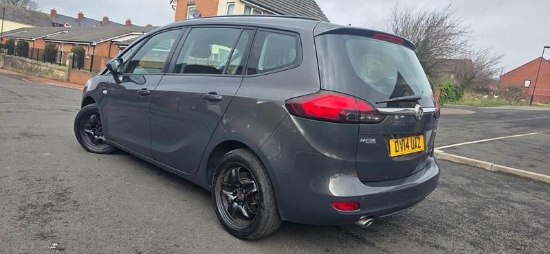 Used Vauxhall Zafira 170 HP (125 kW) 2014 Grey MPV