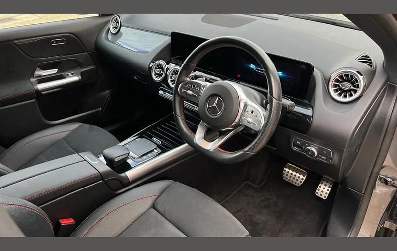 Used Mercedes GLA180 AMG Line Premium 136 HP (100 kW) 2022 Grey SUV