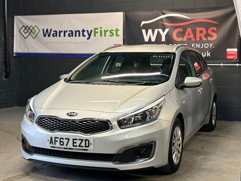 Used Kia Ceed Sportswagon 136 HP (100 kW) 2017 Silver Estate
