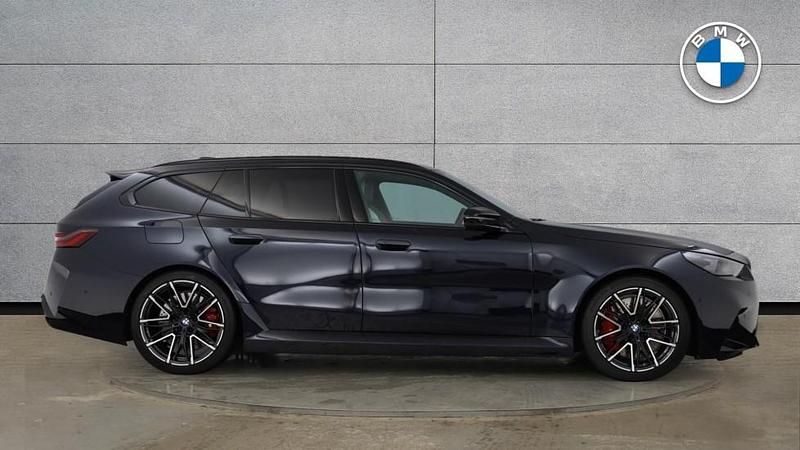 Used BMW M5 Comfort Edition 717 HP (527 kW) 2025 Black Estate