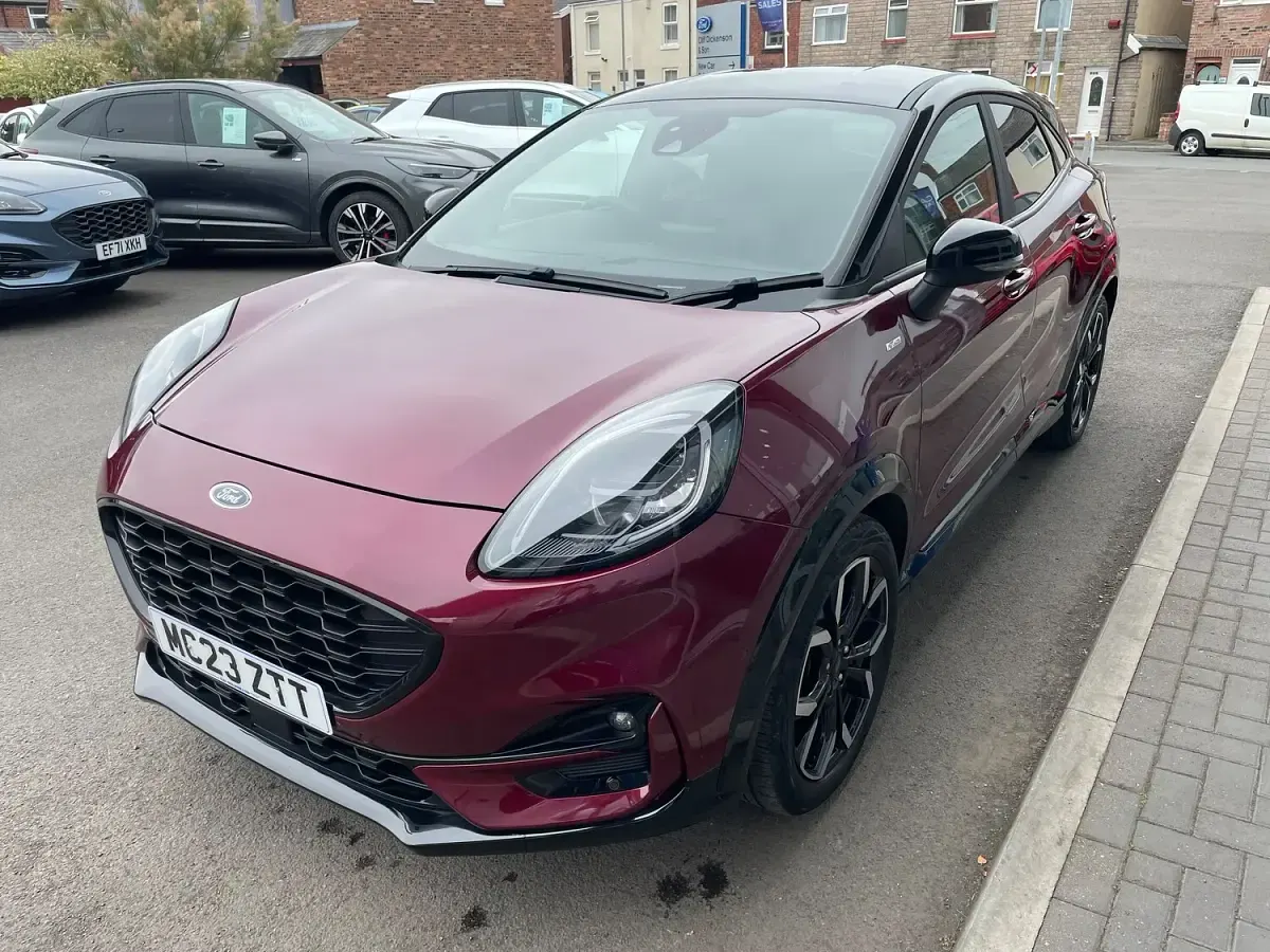 Used Ford Puma 125 HP (91 kW) 2023 Mauve/purple SUV