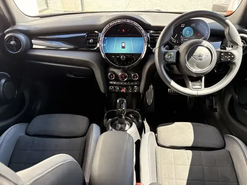 Used Mini Cooper S Hatch 190 HP (139 kW) 2022 Silver Hatchback