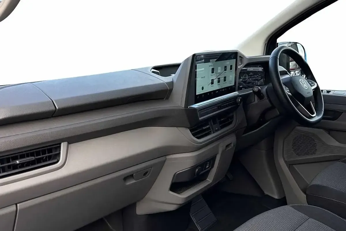 Used VW Transporter Pro 150 HP (110 kW) 2025 Grey Van