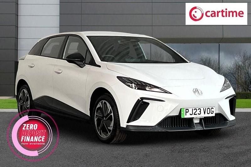 White Used 2023 MG MG4 EV SE Hatchback | £13,450 (Good price) - Image 1/4