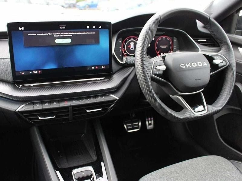 Used Skoda Octavia SportLine 110 HP (80 kW) 2025 Black Estate