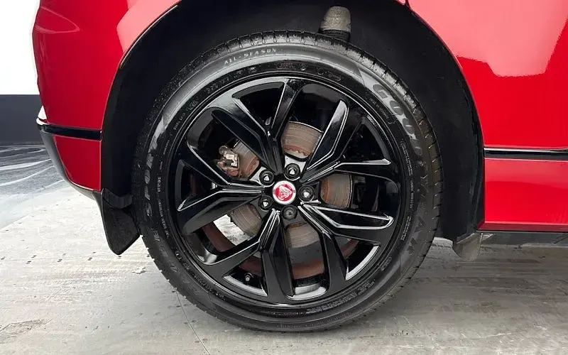 Used Jaguar I-Pace 294 kW (400 HP) 2022 Red SUV