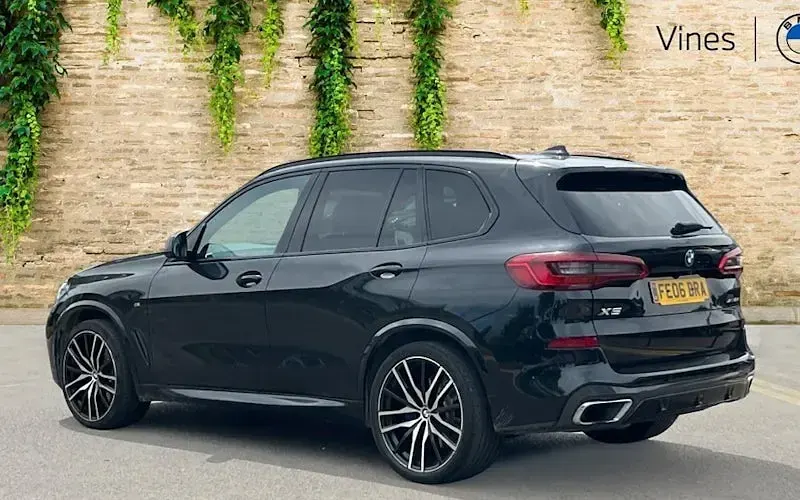 Used BMW X5 M Sport 265 HP (194 kW) 2019 Black SUV