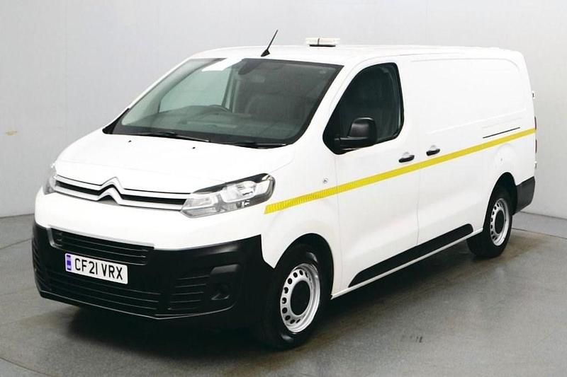 White Used 2021 Citroën Dispatch MPV | £7,990 - Image 1/4