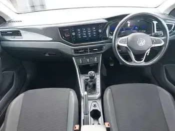 Used VW Polo Life 95 HP (69 kW) 2024 Grey Hatchback