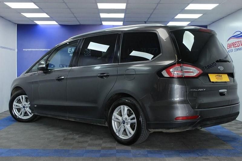 Used Ford Galaxy Titanium 150 HP (110 kW) 2018 Grey MPV