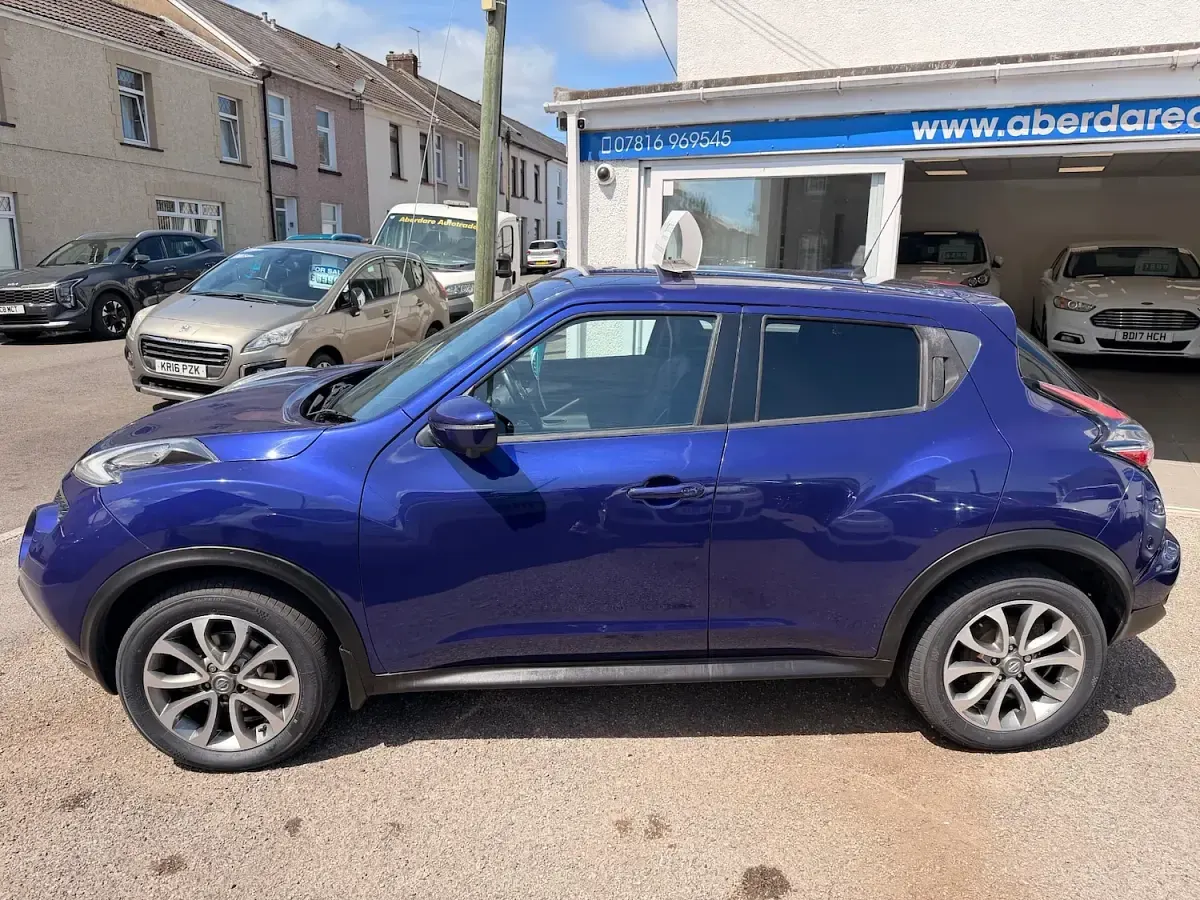 Used Nissan Juke Tekna 115 HP (84 kW) 2016 Blue SUV