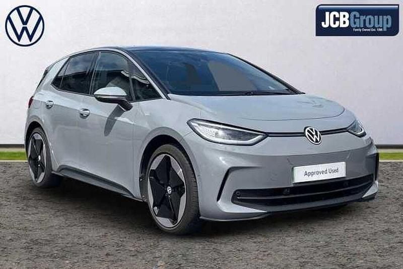 Used 2024 VW ID.3 Pro Hatchback | £25,695 - Image 1/4