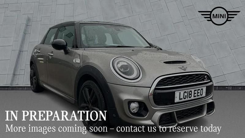 Silver Used 2018 Mini Cooper S Hatch Hatchback | £15,990 (Fair price) - Image 1/4