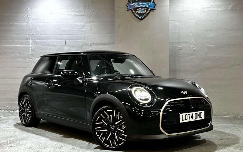 New Mini Cooper Exclusive 150 kW (204 HP) 2026 Hatchback