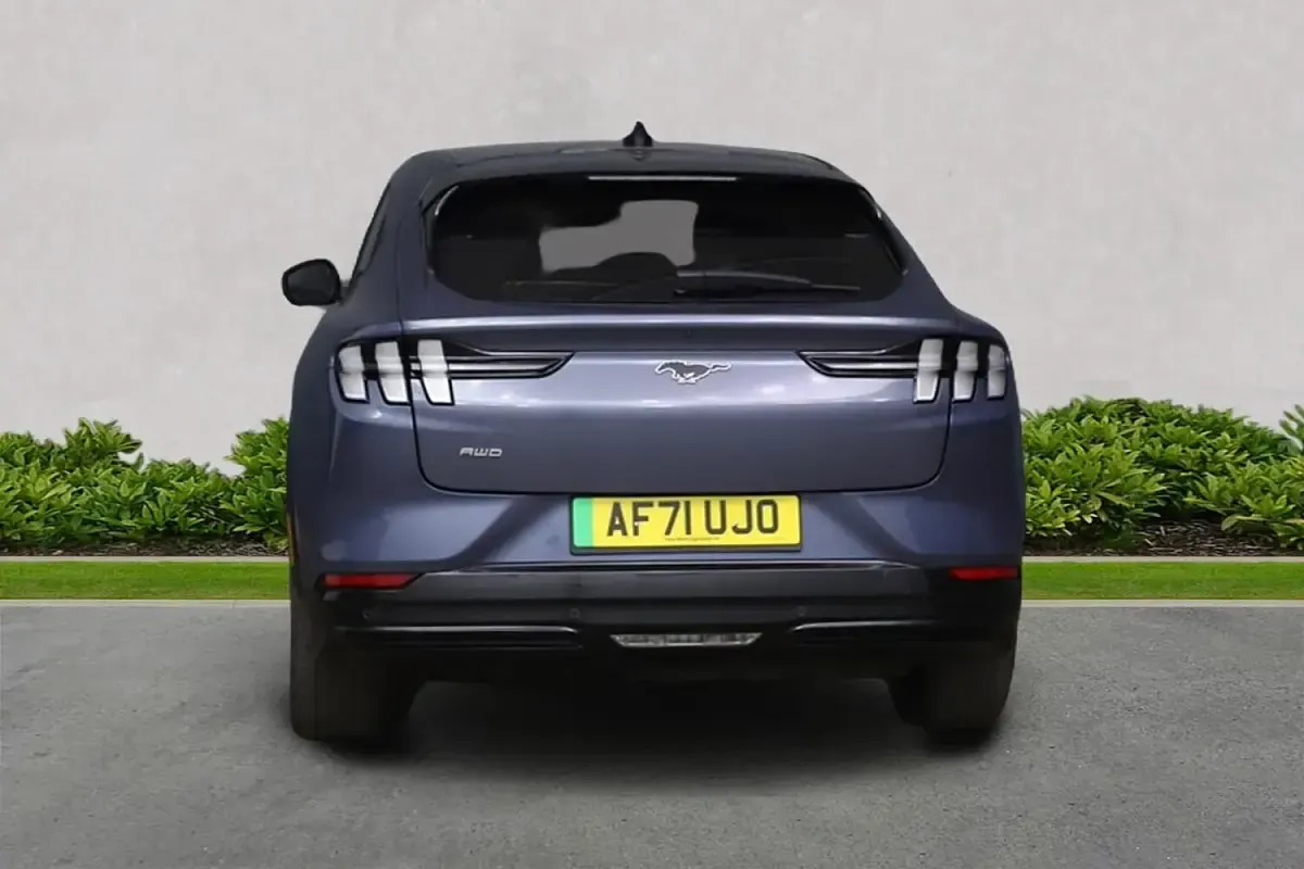Used Ford Mustang Mach-E Extended Range 258 kW (351 HP) 2021 Blue SUV