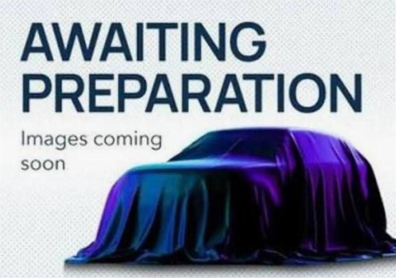 Used Nissan Juke Tekna 190 HP (139 kW) 2011 White SUV