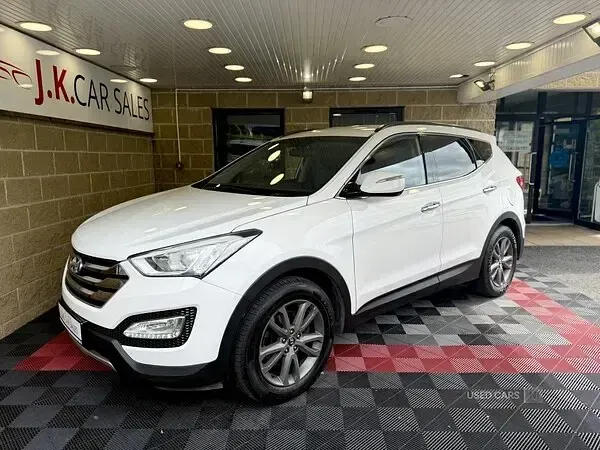 Used Hyundai Santa Fe Premium 194 HP (142 kW) 2013 White SUV