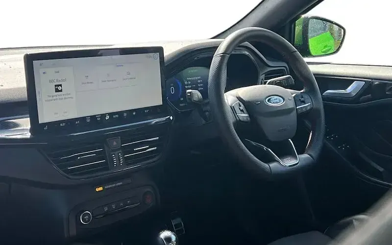Used Ford Focus Performance Edition 280 HP (205 kW) 2023 Green Hatchback